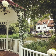 6 super romantic wedding venues near Hitchin