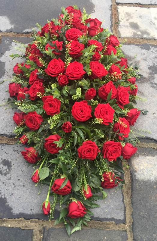Red Rose Spray